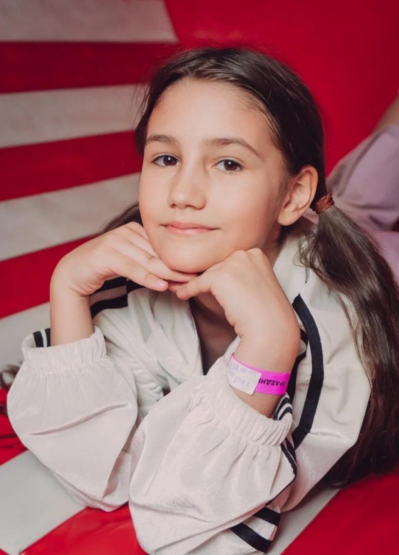 Фонд пригласил Алису Амелину стать Голосом героини сериала Голоса Ленинграда и исполнил ее мечту узнать изнутри кухню озвучивания мультфильма