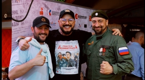 Грандиозная презентация проекта анимационного сериала Голоса Ленинграда прошла на теплоходе в Санкт Петербурге с участием звёзд озвучания и гостей - зрителей проекта!